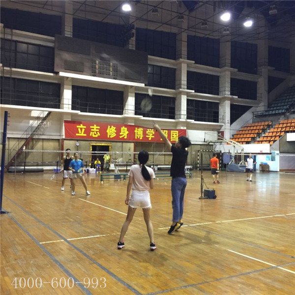 柯尼卡美能達復(fù)印機代理商羽毛球賽第8回合之精彩對決