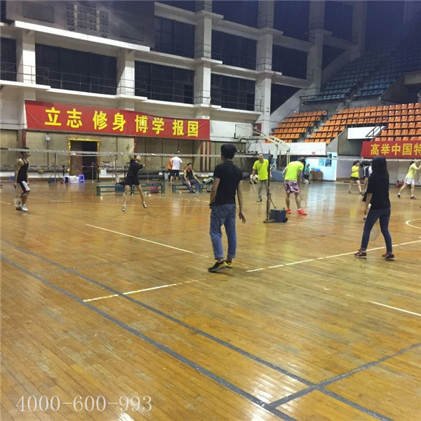 柯尼卡美能達復(fù)印機代理商羽毛球賽第8回合之精彩對決