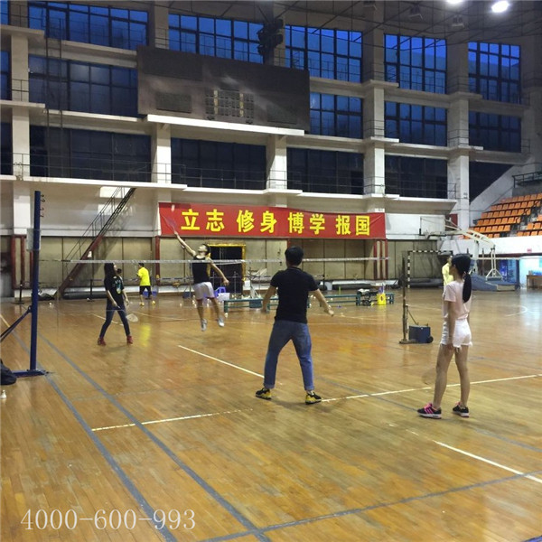 柯尼卡美能達復(fù)印機代理商羽毛球賽第8回合之精彩對決