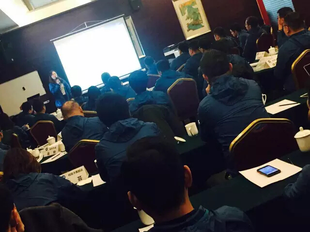 柯尼卡美能達周吉羅列介紹了KM解決方案產品類型和種類，幫助經銷商伙伴們全面了解KM產品-科頤辦公分享